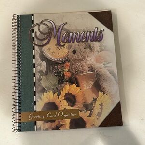 Greeting card organizer